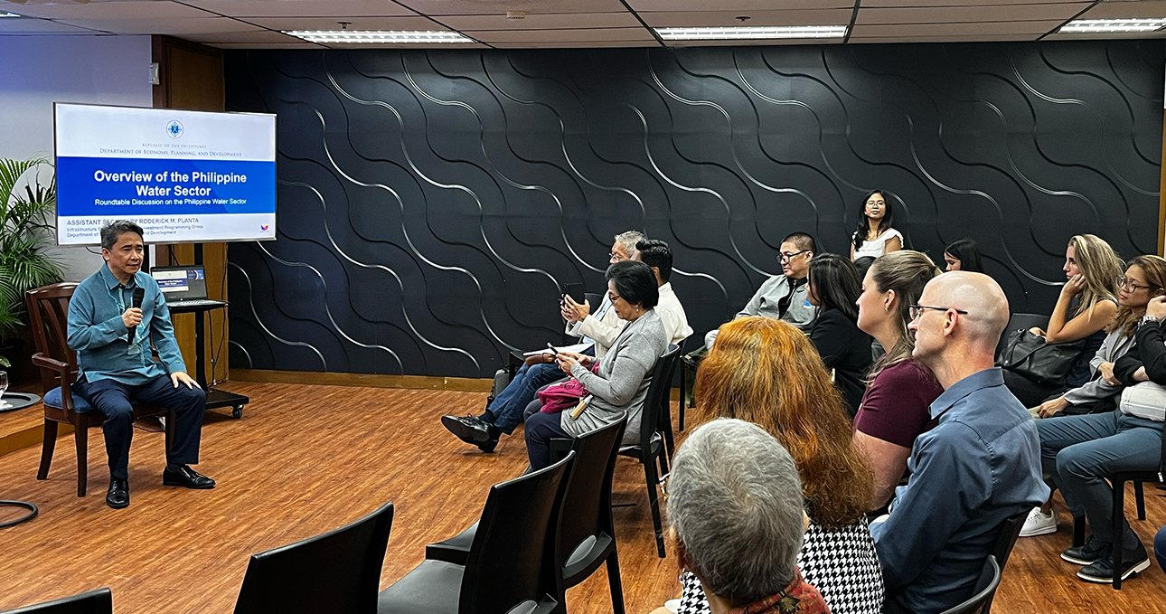 Roundtable Discussion on Philippine Water Sector Policy Note with DEPDev